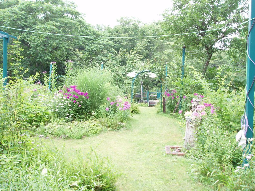 Country Inn Canadian House Myoko Bagian luar foto