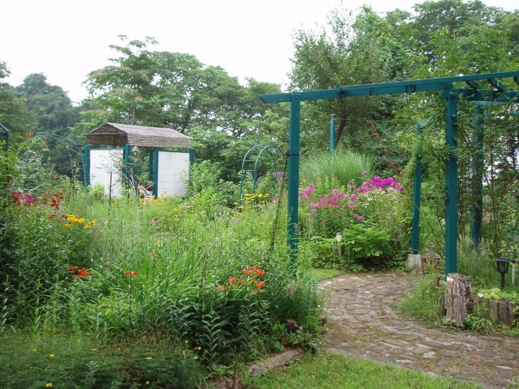 Country Inn Canadian House Myoko Bagian luar foto